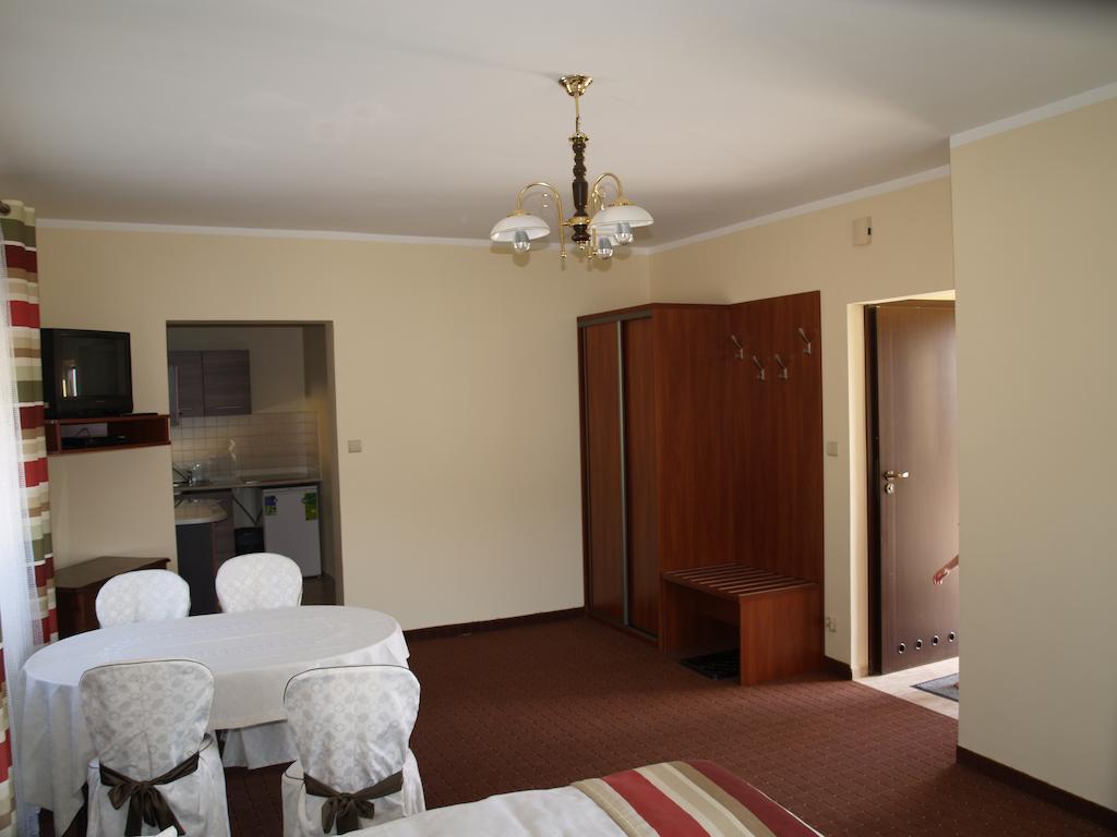Apartamenty Ostrawa Zarzecze  Szoba fotó