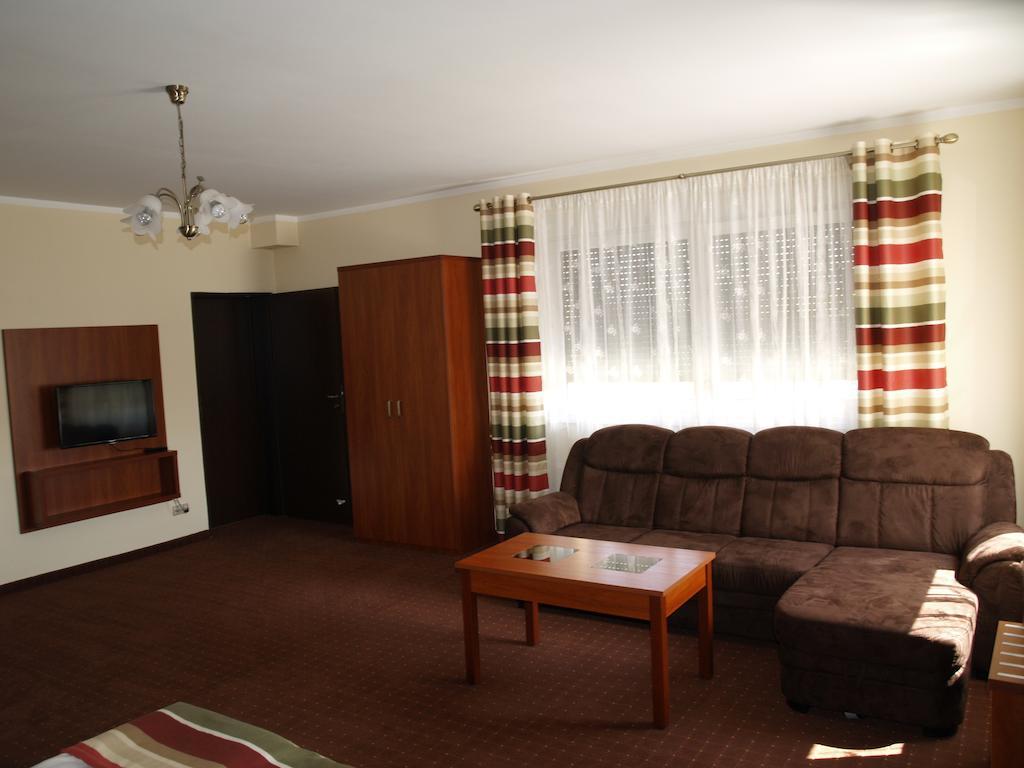 Apartamenty Ostrawa Zarzecze  Szoba fotó